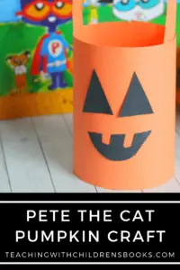 It's always more fun when you can combine craft time with story time! And with today's simple Pete the Cat pumpkin lantern craft idea - you will, too!